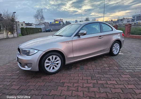 kujawsko-pomorskie BMW Seria 1 cena 22900 przebieg: 193500, rok produkcji 2011 z Brodnica